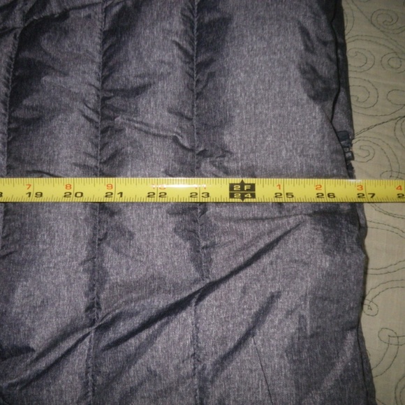 EUC Women’s Vintage Eddie Bauer Lightweight Down Jacket - Picture 16 of 16